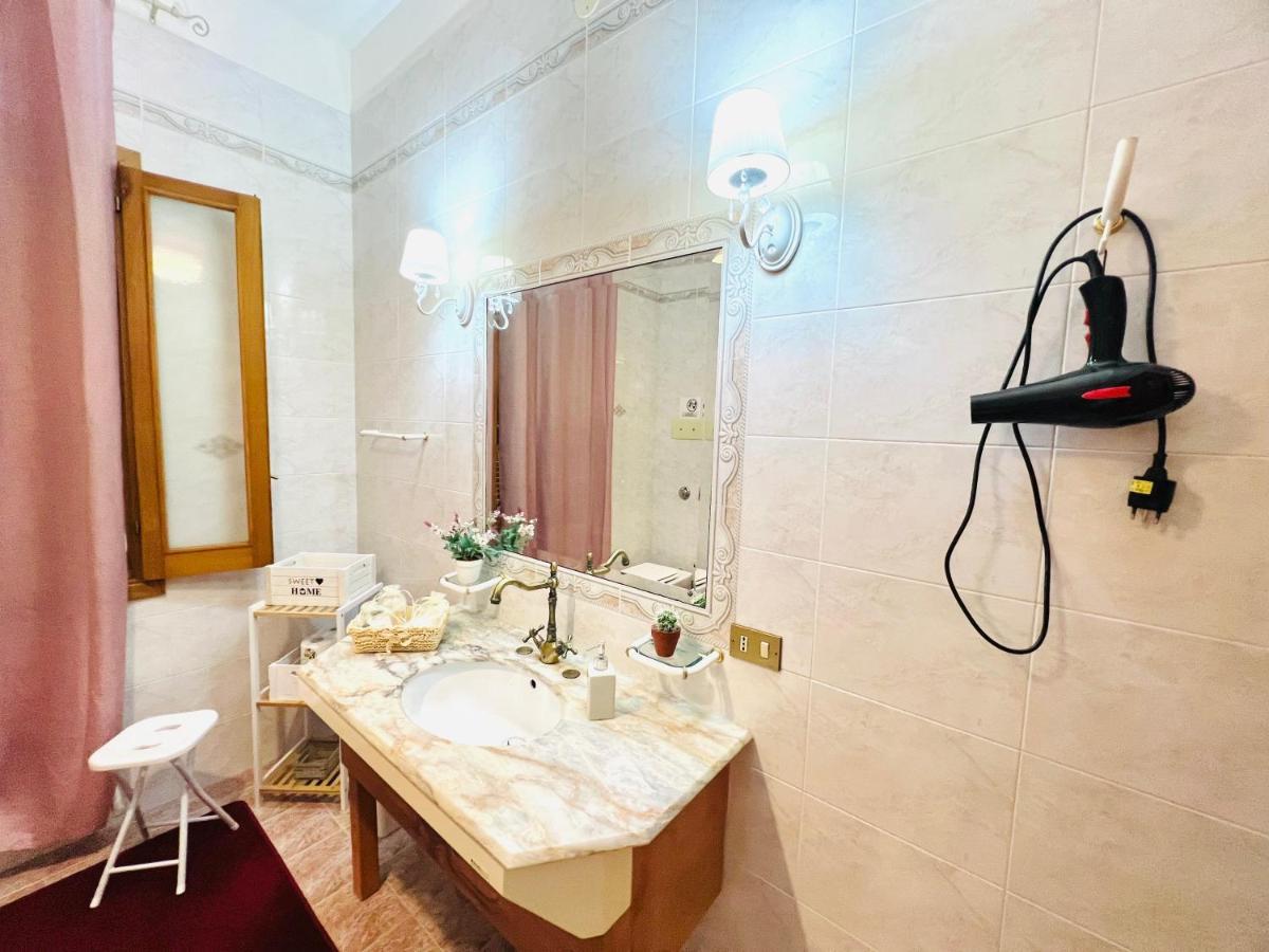 Bed and Breakfast Regina Elena Чинізі Екстер'єр фото