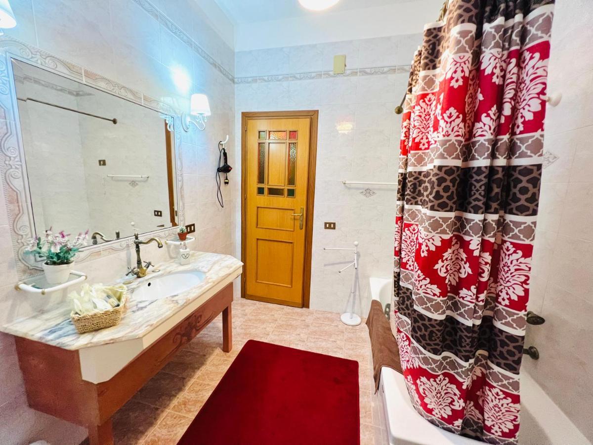 Bed and Breakfast Regina Elena Чинізі Екстер'єр фото